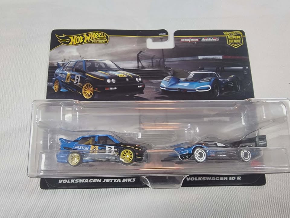 Hot Wheels Twin Pack Volkswagen Jetta MK3 & Volkswagen ID R
