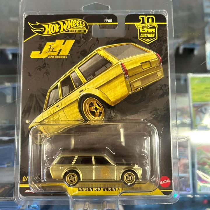 HotWheels Premium Car Culture GOLD CHASE - Datsun 510 Wagon (JH5)