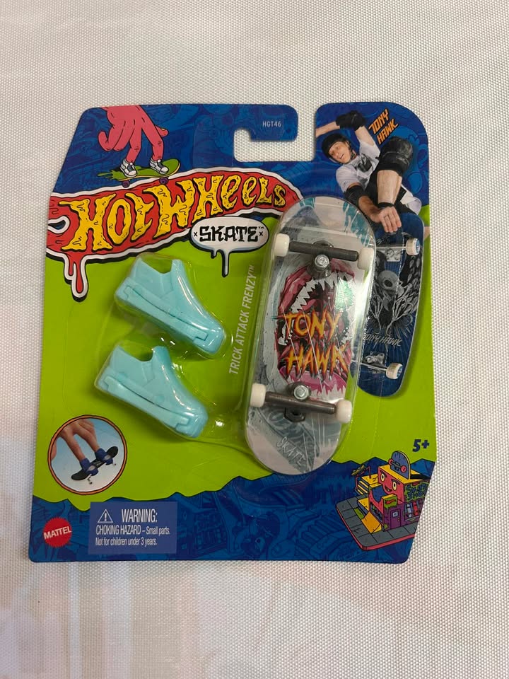 Hot Wheels Skate 2022 - Tony Hawk - Trick Attack Frenzy Fingerboard