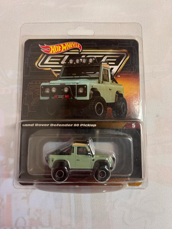 HotWheels Elite Club Members RLC - Land Rover Defender 90 Pickup