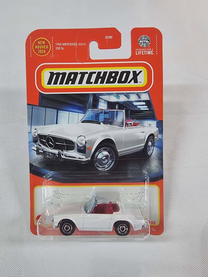 Matchbox 1963 Mercedes-Benz 230 SL