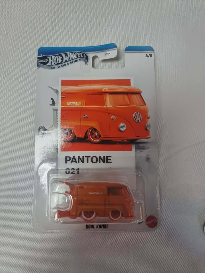 Hot Wheels Silver Series Pantone 021 - Kool Kombi (4/6)