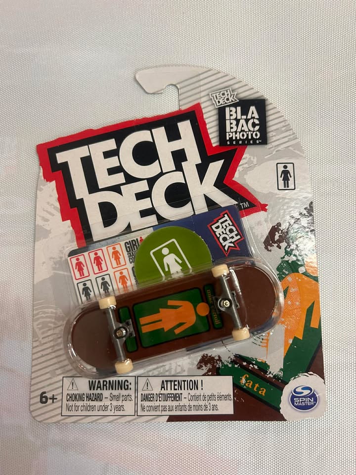 Teck Deck Skateboard 2023 - Blabac Photo Series - Girl Skateboard Company (Ultra Rare)